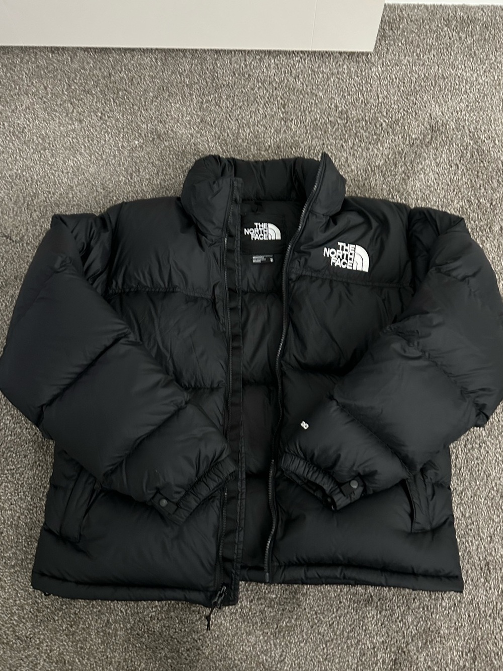 The North Face / 1996 Retro Nuptse Jacket / Black /M / EXCELLENT / Fall2024 - Picture 11 of 16